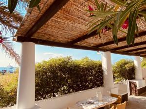 A balcony or terrace at Via Marina