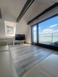 Hullám Panorama & Jacuzzi 8638 Balatonlelle, 9 Hullám utca kép - 2