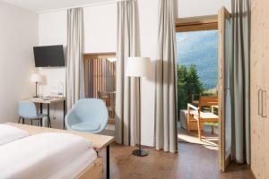 TV a/nebo společenská místnost v ubytování Randolins Familienresort