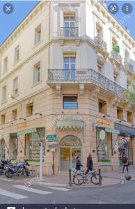 Gallery image of Center palais in Cannes