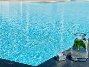 Bazén v ubytování Canaryislandshost l Arena Beach nebo v jeho okolí