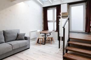 A seating area at 3Kabi