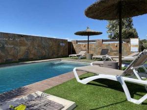 The swimming pool at or close to Apartamento 3 Antartico