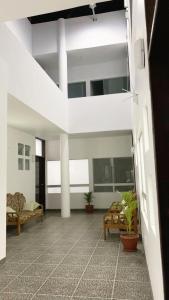 Hospedaje Las Gaviotas的休息区