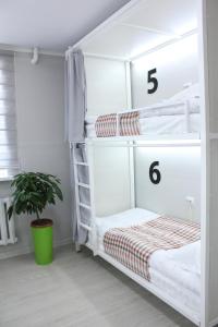 Postel nebo postele na pokoji v ubytování Viva Hotel