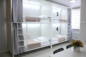 Postel nebo postele na pokoji v ubytování Viva Hotel