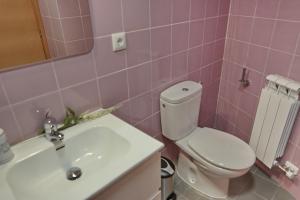 A bathroom at Infanta Isabel