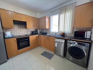 Afbeelding uit fotogalerij van Greek Harmony Apartment in Paralimni