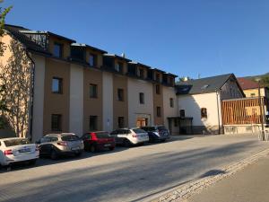 Budynek, w którym mieści się apartament