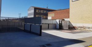 The building in which a vendégházakat is located
