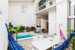Bazén v ubytování Eva Recommends Sanlúcar City & Pool nebo v jeho okolí