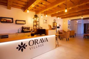 Posedenie v ubytovaní Orava Village