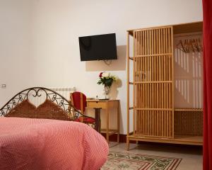 Ballarò Guest House電視和／或娛樂中心