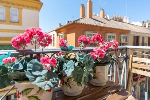 A balcony or terrace at LU&CIA THYSSEN CITY CENTER