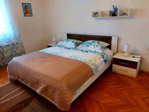 Posteľ alebo postele v izbe v ubytovaní Spacious apartment Ita - near beach (terrace, sea view)