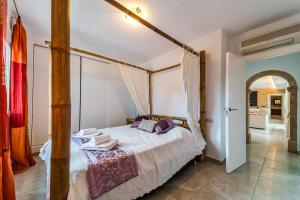 Postel nebo postele na pokoji v ubytování Villa Silvasol by Villa Plus
