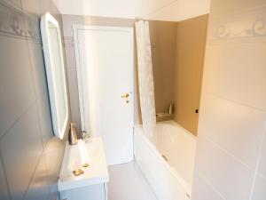 A bathroom at UR-NEST Borgo