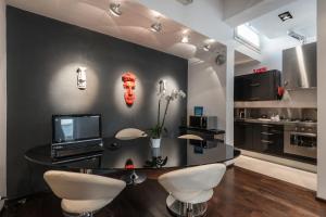 Kuchyňa alebo kuchynka v ubytovaní Art Gallery Apartment in Florence