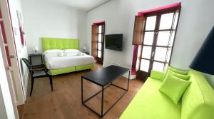 Gallery image of Ritual Alameda Suites in Seville