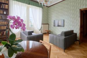 Ruang duduk di Villa Brunelli