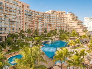 Vista de la piscina de Grand Fiesta Americana Coral Beach Cancun - All Inclusive o alrededores