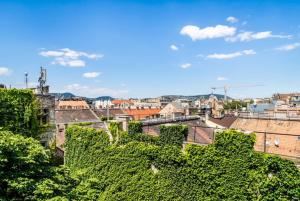 Výhľad na mesto Budapešť alebo výhľad na mesto priamo z apartmánu