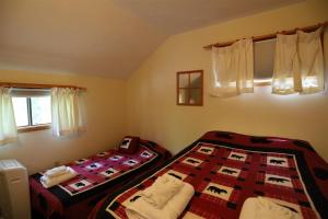 Ein Bett oder Betten in einem Zimmer der Unterkunft Pet Friendly Condo In Waterville Estates Close To Campton Ski Area - Kr2ae