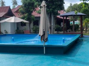 Bazén v ubytování Haad Salad Resort nebo v jeho okolí