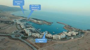 Widok z lotu ptaka na obiekt NomadTours Marina Apartment Jebel Sifah