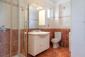 Koupelna v ubytování Cozy 1-bedroom apartment near the center of Trogir