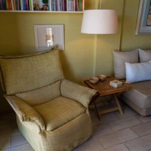 Posezení v ubytování Alemar Estates Ouranoupolis