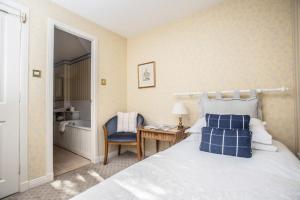 Tigh an Eilean Hotel客房内的一张或多张床位
