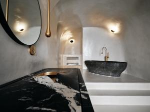 Kupatilo u objektu Abyss Santorini