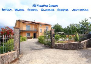 Budova, kde se bed and breakfast nachází