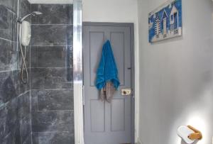 Gallery image of Perranporth Bungalow 2mins Walk to Beach! in Perranporth