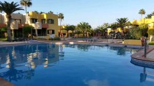 The swimming pool at or close to A paradise in the heart of Corralejo Még 3 kép