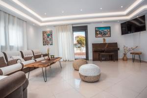 Posedenie v ubytovaní Le Ialyse Luxury Villa