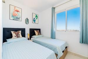 トレビエハにあるApartamento Torrevieja Sunrise Atalayasのギャラリーの写真