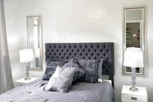 Gallery image of Ultra Glam Apartment 5 Miles From Hard Rock Casino in Hollywood