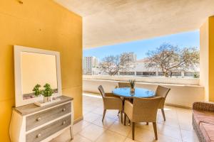 A balcony or terrace at Hanami Puerto Alto PA 1-5
