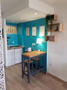 A kitchen or kitchenette at La Bonita - Benalmadena Még 32 kép