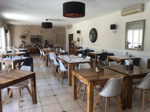 Restaurace v ubytování La Picholine en Provence