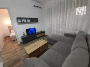 Galeriebild der Unterkunft Lalzi Bay, Lura 3 apartament in Durrës