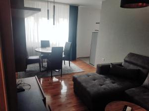 Foto dalla galleria di Live & Sleep a Novi Sad