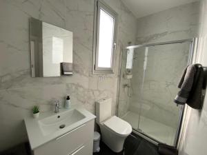 Dream- Downtown-Studios tesisinde bir banyo