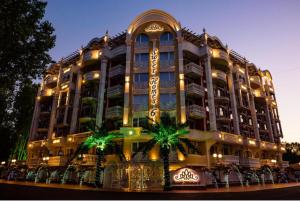 The building in which Az apartmant is located