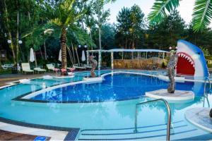 The swimming pool at or close to Sweet Homes 6