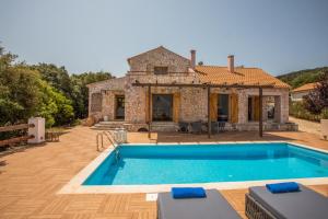 Πισίνα στο ή κοντά στο Villa Celeste