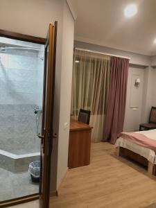 Letto o letti in una camera di Guest House Anahit Ijevan