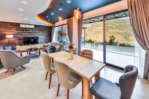 A seating area at Villa Asal, villa with private pool and amazing mountain view